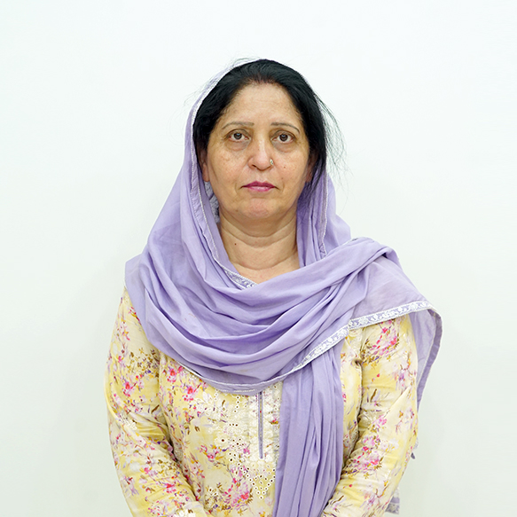 Dr. Muneeza Ishfaq